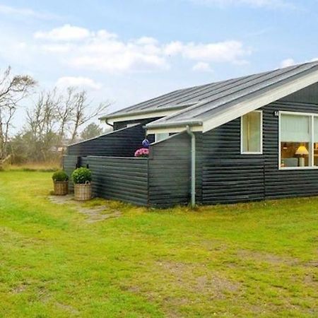 Sommerhus I Blokhus Helt Taet Pa By Og Strand Kültér fotó